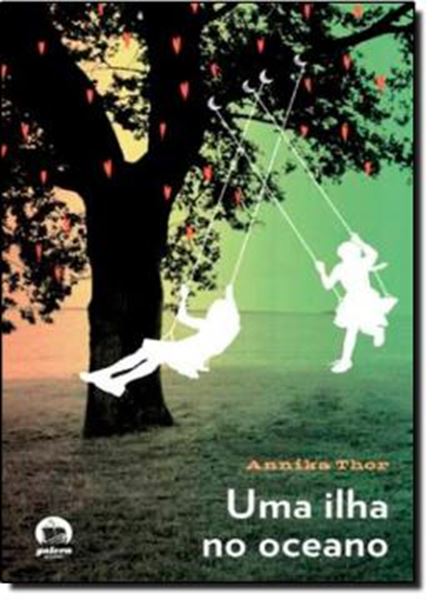 Picture of UMA ILHA NO OCEANO